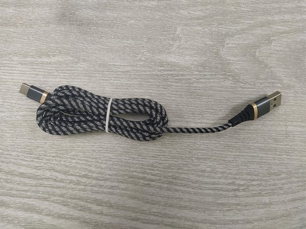 手機(jī)Type-C數(shù)據(jù)線(xiàn)定制，深圳手機(jī)數(shù)據(jù)線(xiàn)廠(chǎng)家